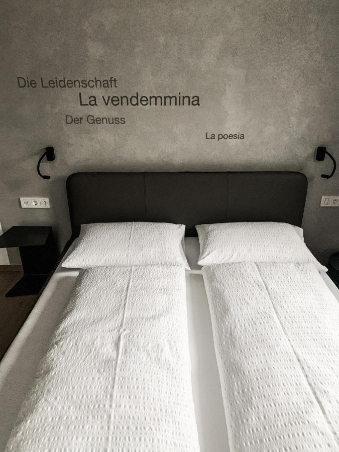 Pratenberg Wine Lodge Мерано Екстер'єр фото